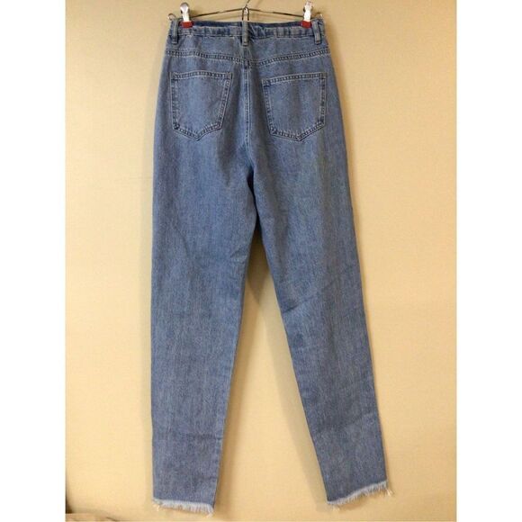 NWOT Missguided Riot High Rise Mom Jean Destroyed Distressed Size 4L - Picture 5 of 12